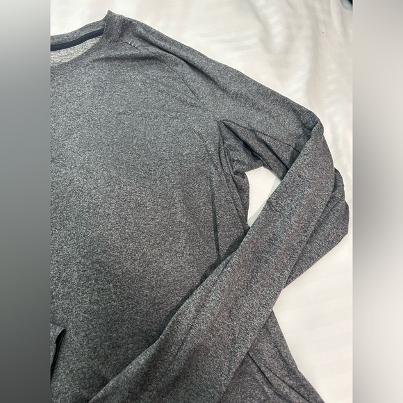 Lululemon Better Everyday Long Sleeve - L - Picture 2 of 6